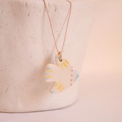 Collier oiseau dessin