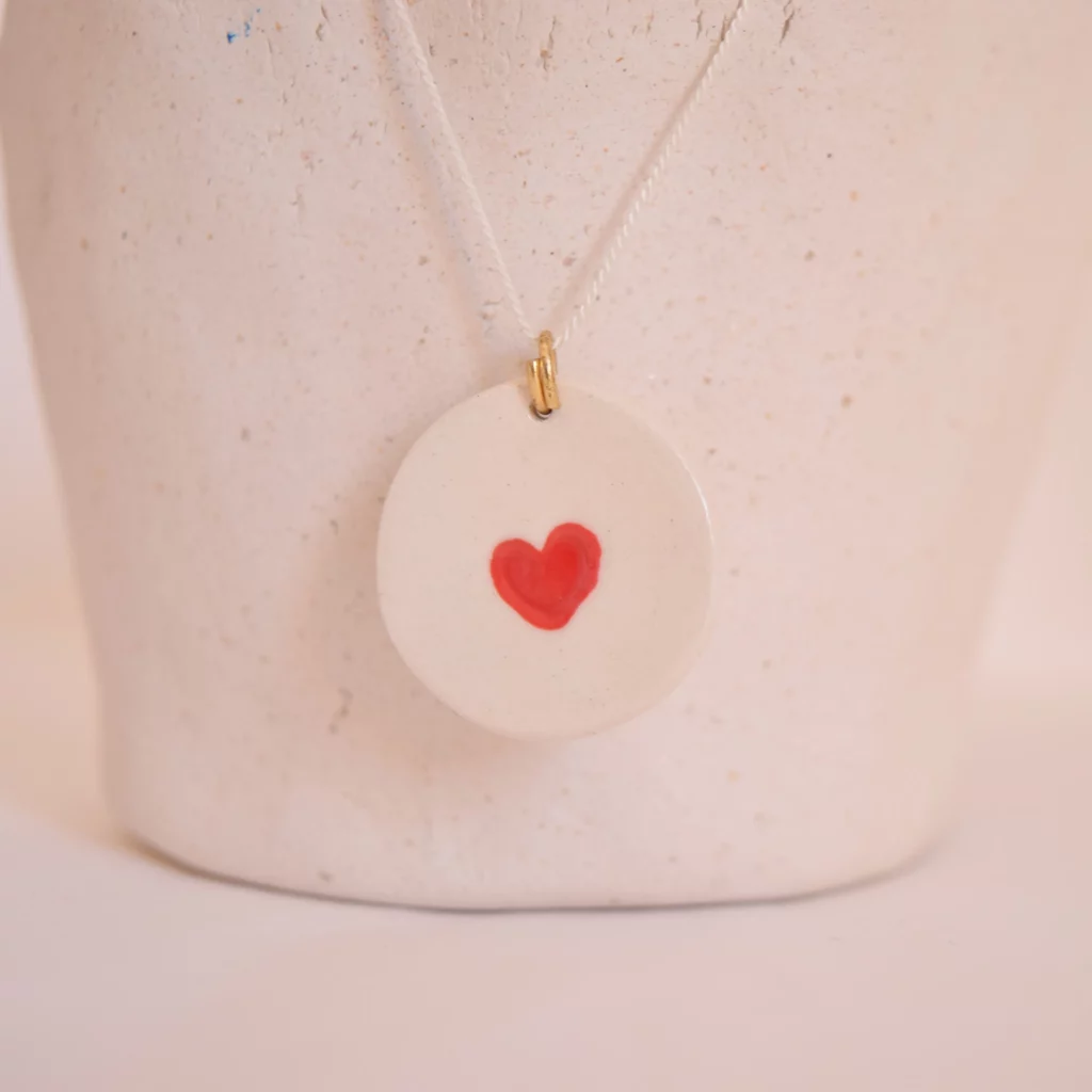 Collier rond coeur